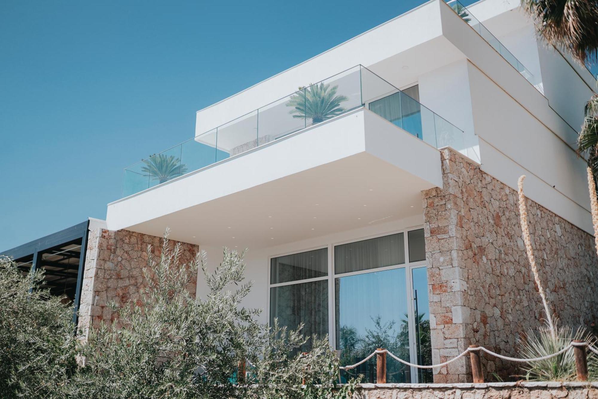 Empire Beach Resort Adults Only Dhërmi Exterior foto
